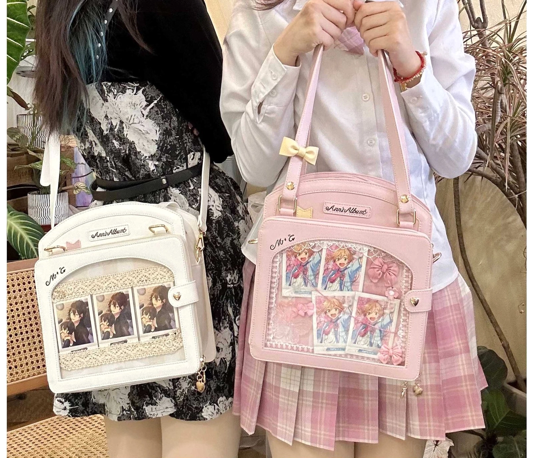 Lolita checkered itabag detail shot transparent display window anime cards heart hardware zipper pocket construction