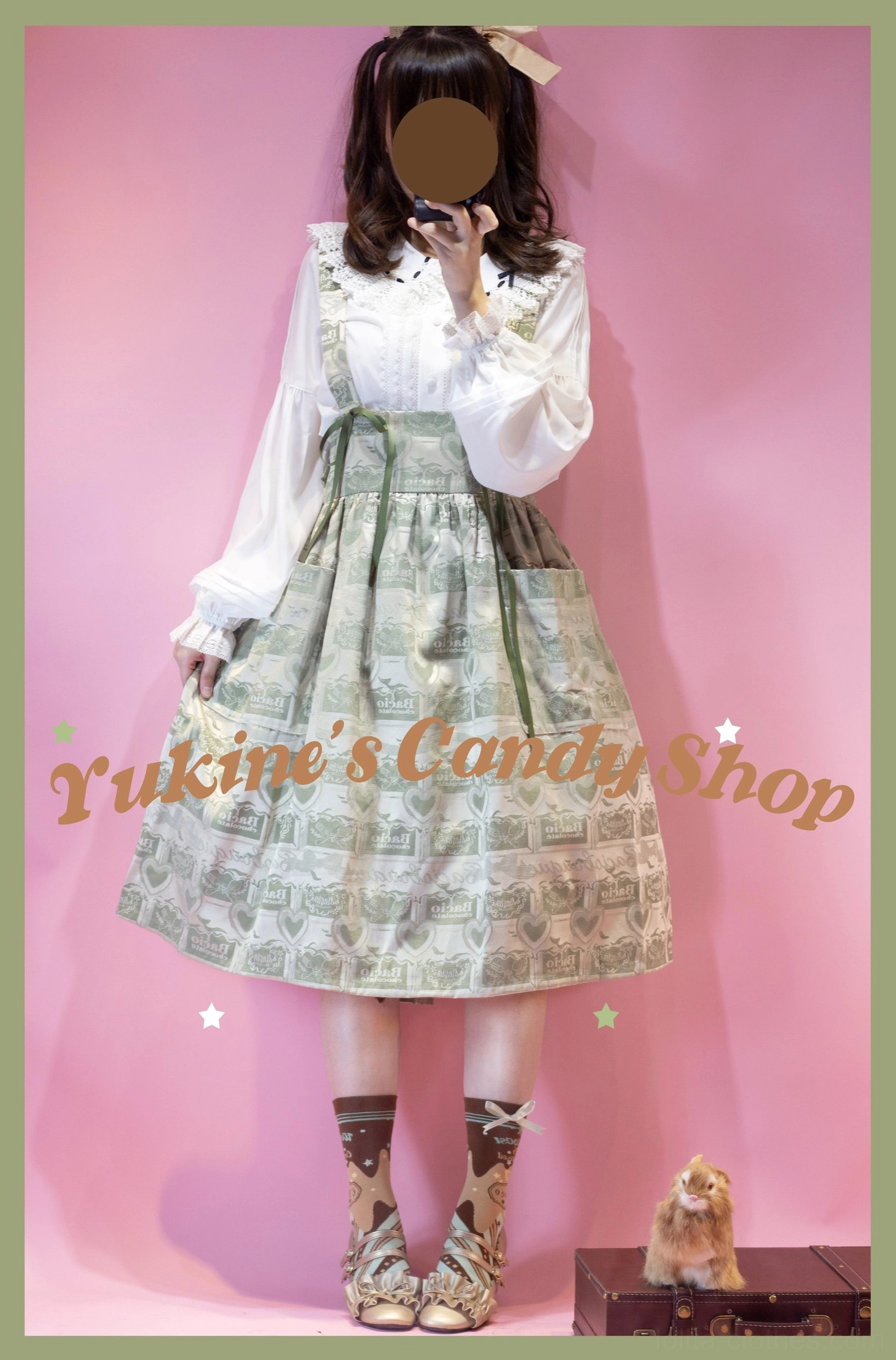 Chocolate lolita socks styling with mary jane shoes short socks casual sweet lolita daily wear example