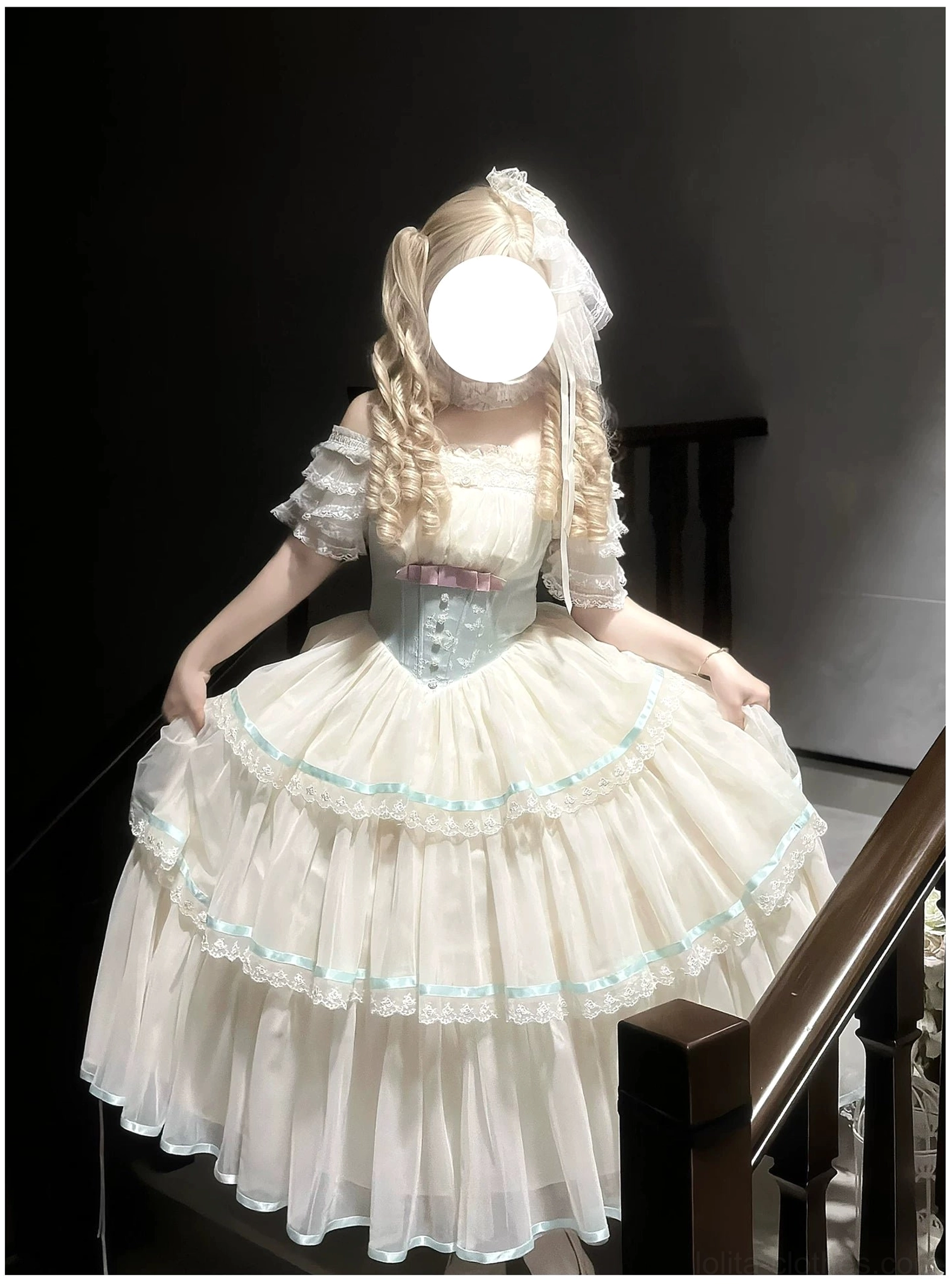 Lolita community meetup fashion photography themical portrait shoot classic lolita styling