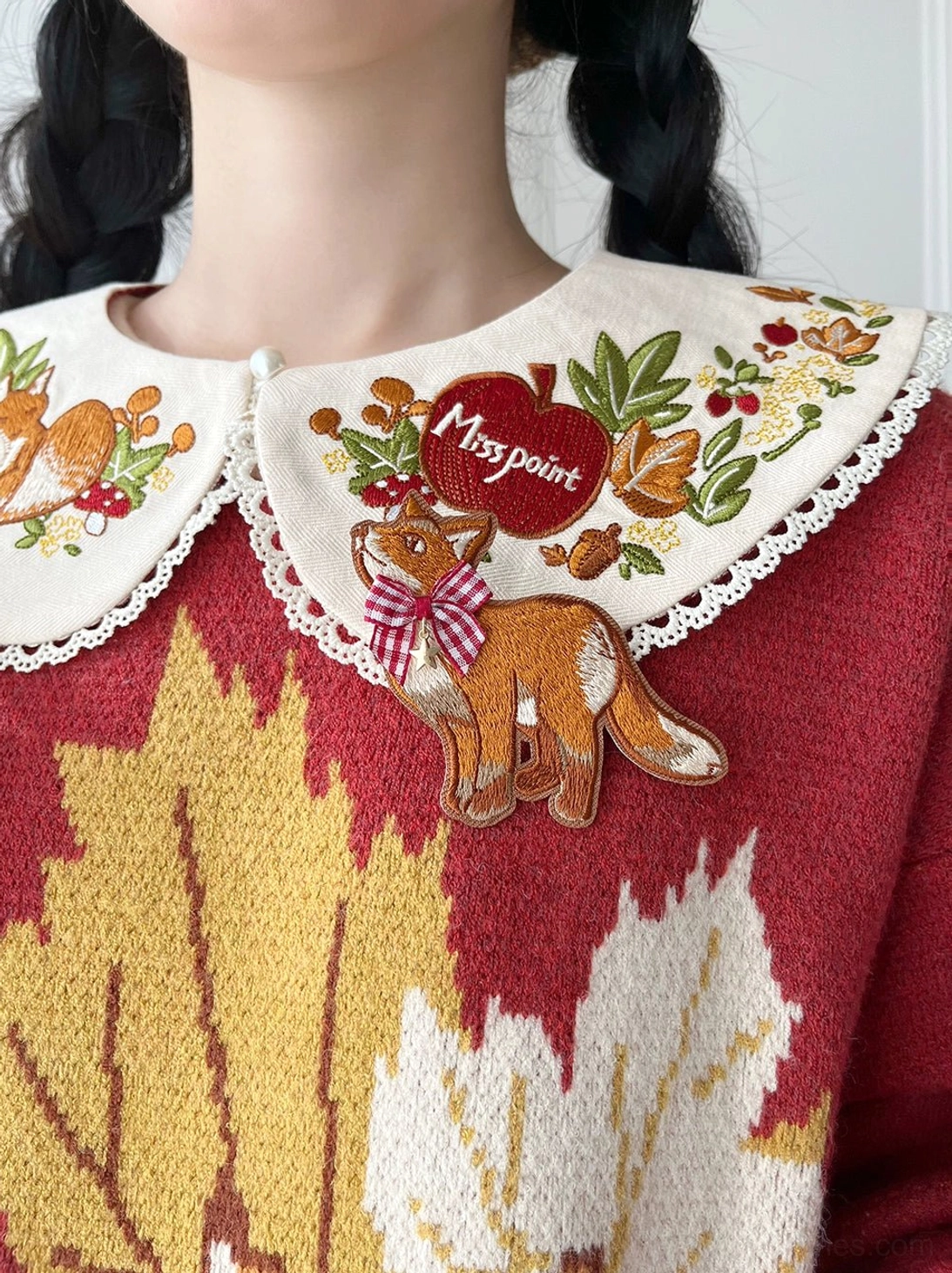 Lolita fox scarf long length 200cm woodland forest design one end fox front paws other end bushy tail apple motif center pattern