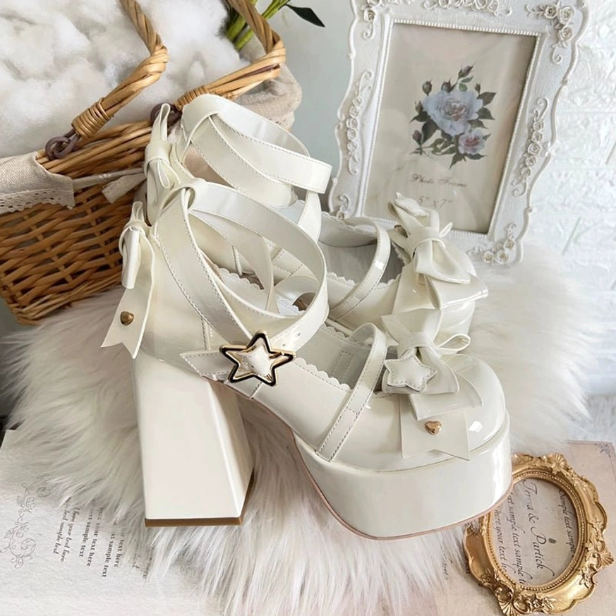 Lolita heels heel architecture front 4cm back 11cm comfortable manageable height extended wear practical