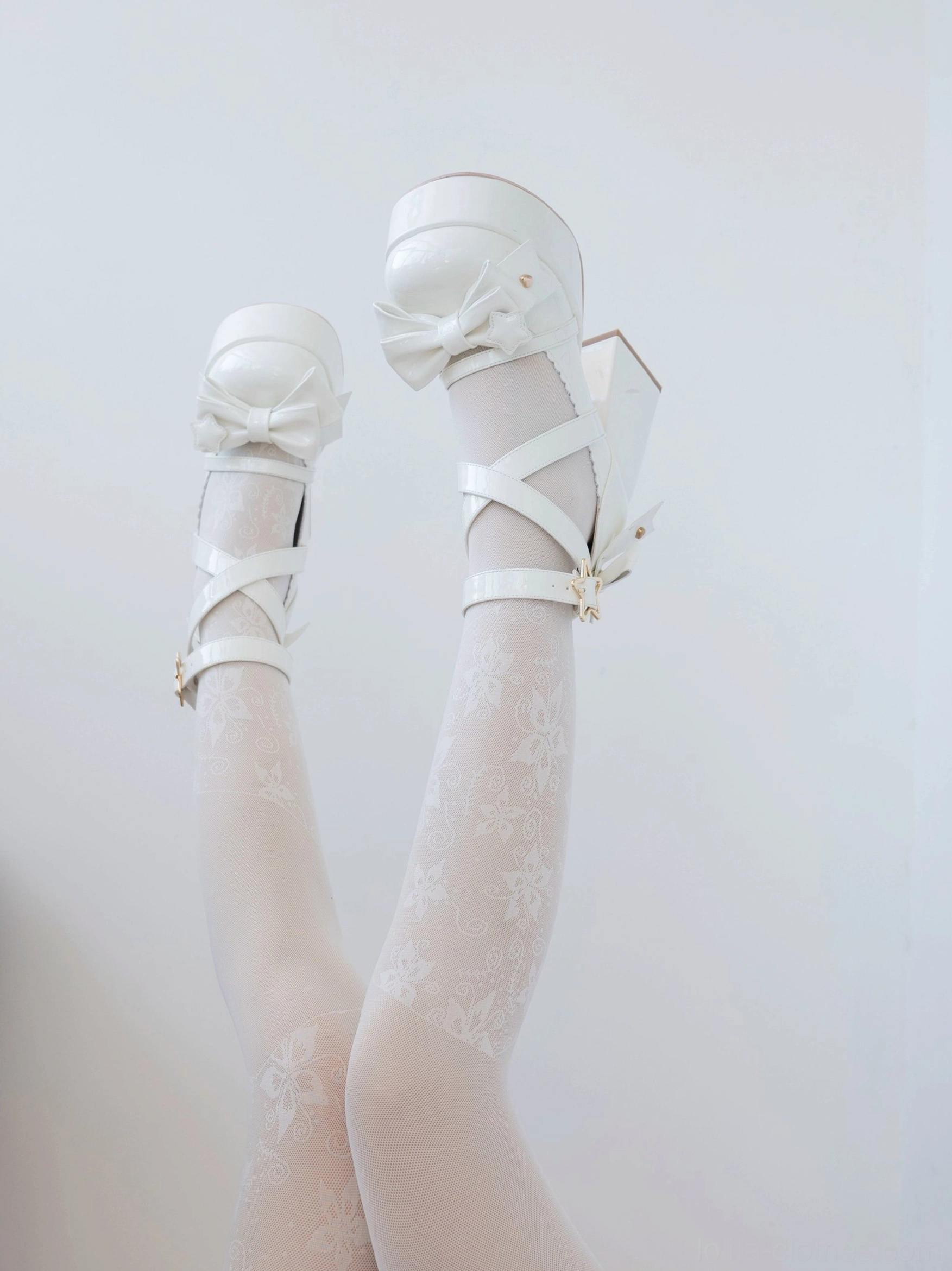 Lolita heels sizing guide european us equivalent comfort fit thicker stockings recommendation larger size