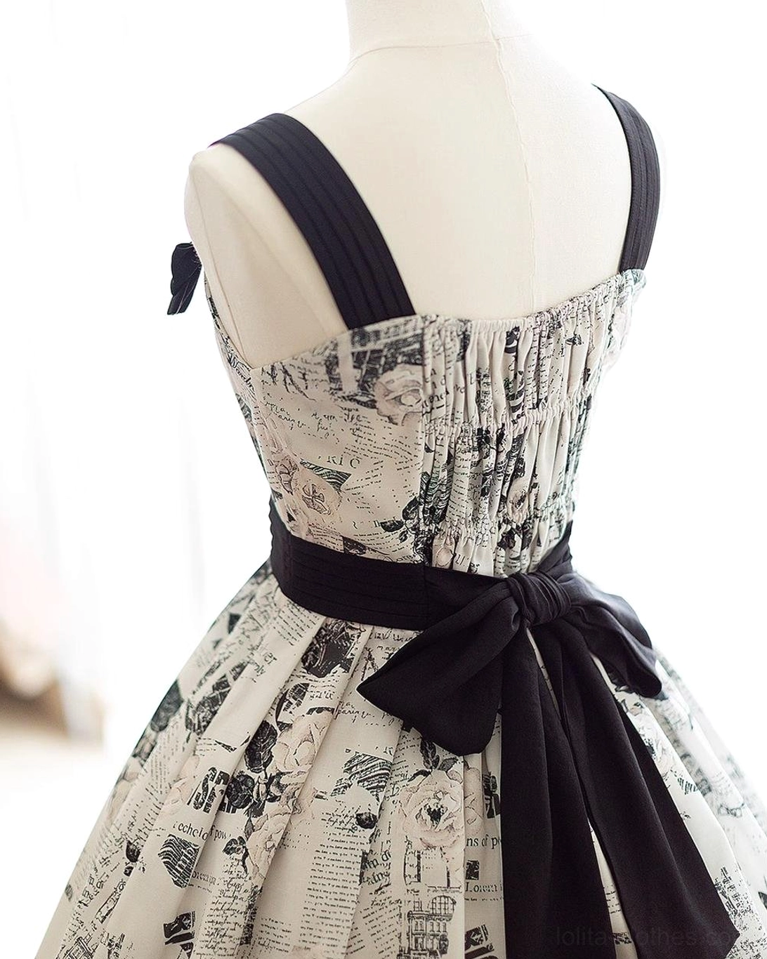Size chart visual reference for enchanted garden lolita JSK dress showing bust, waist, and length measurements in centimeters and inches