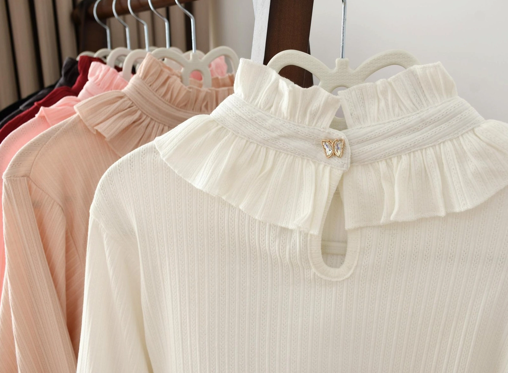 Lolita knit inner blouse size reference try-on model demonstration fit guide measurement accuracy