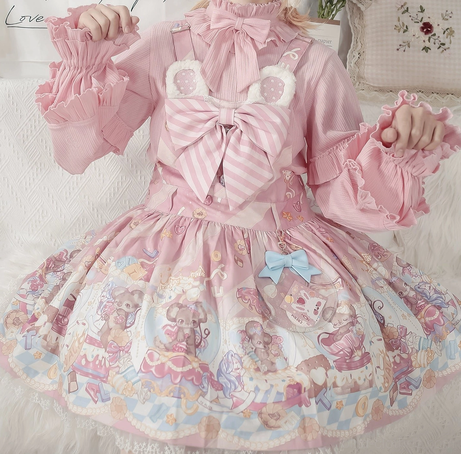 Lolita knit inner blouse sleeve detail showing puff construction and ruffled cuff design quality handcrafted