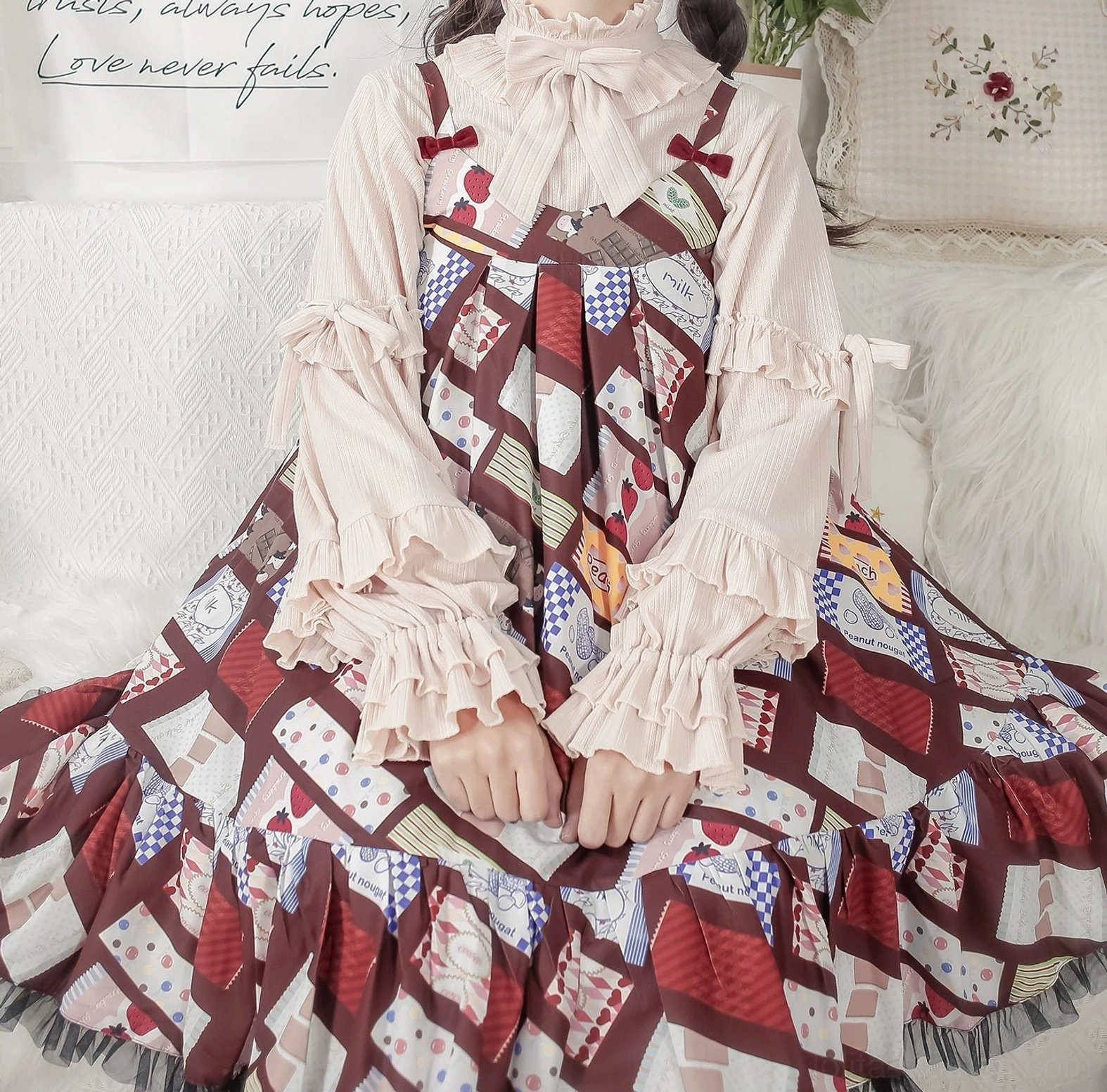 Lolita knit inner wear flat-lay measurement authentic handcrafted construction visible quality