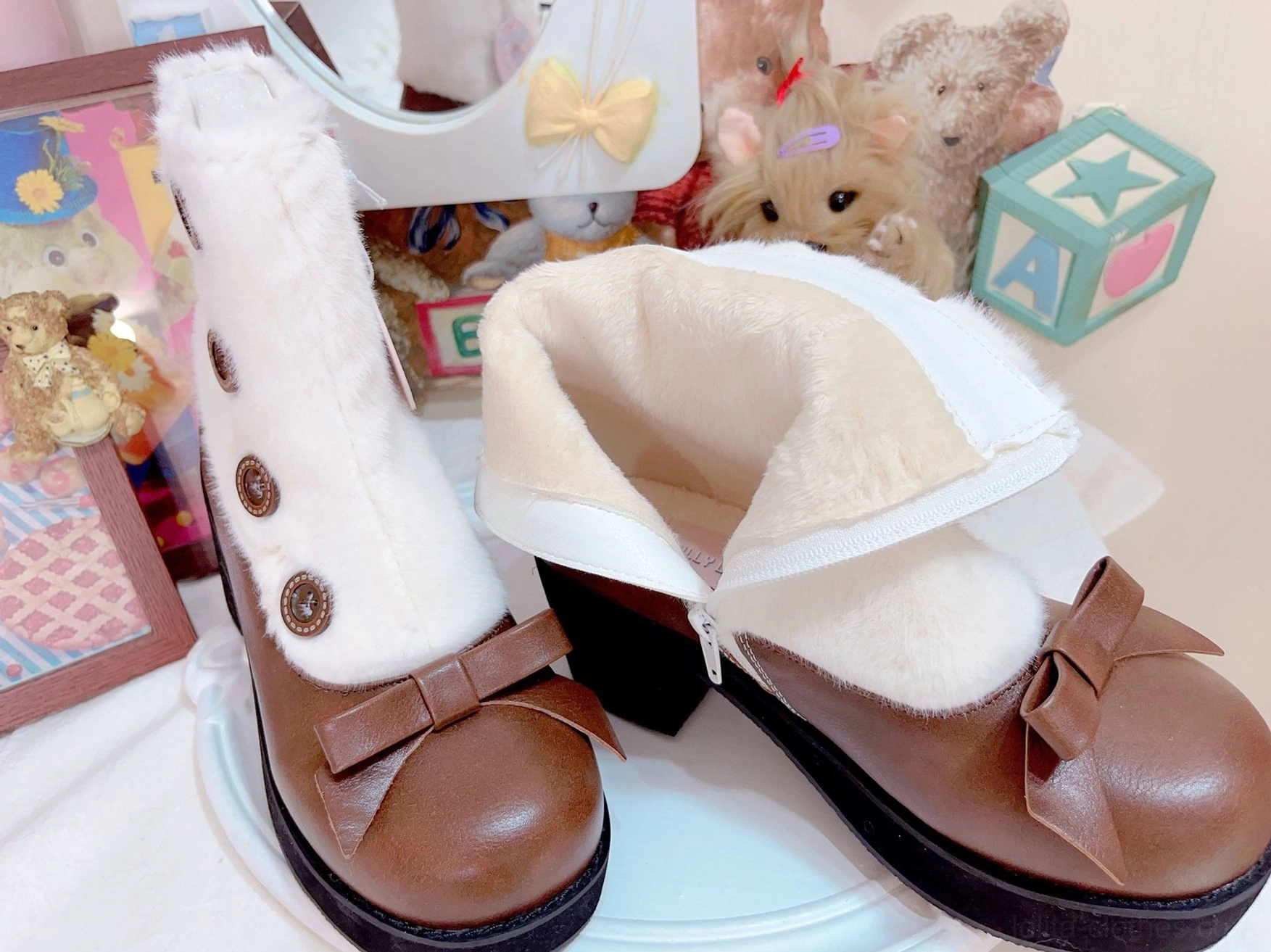 Lolita mary jane boots anime convention cosplay event wear alternative fashion gathering footwear