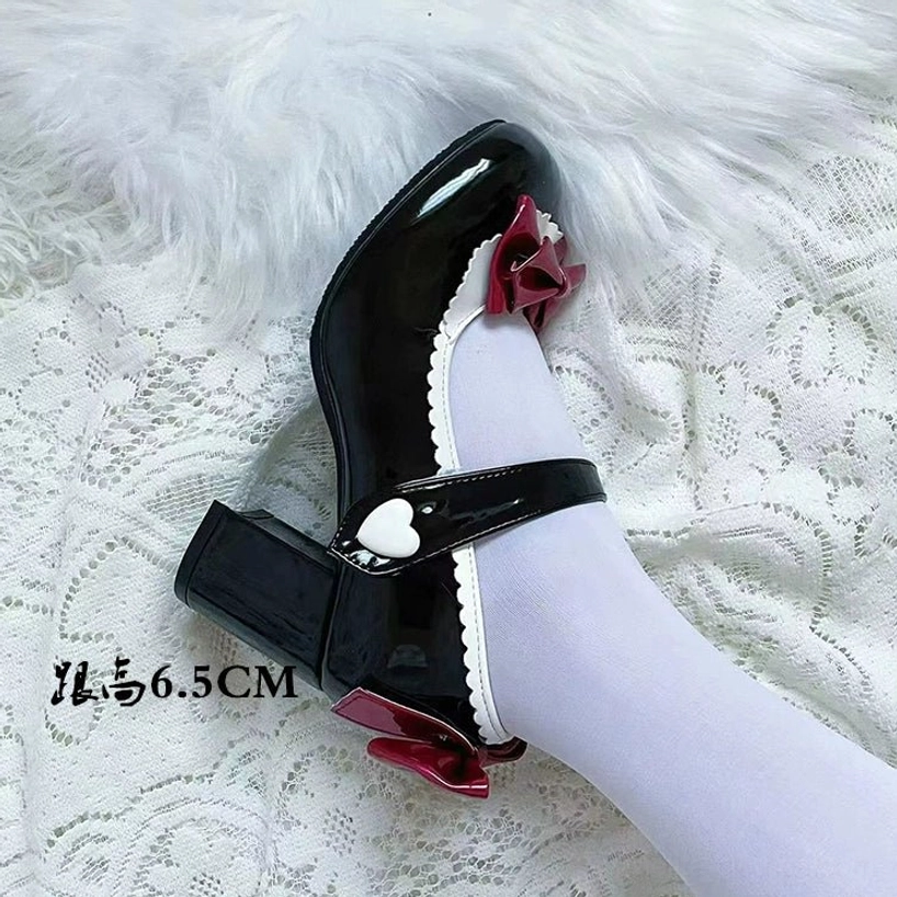 Lolita Mary Jane heels styling inspiration showing how to coordinate with Lolita fashion ensembles and various sock options