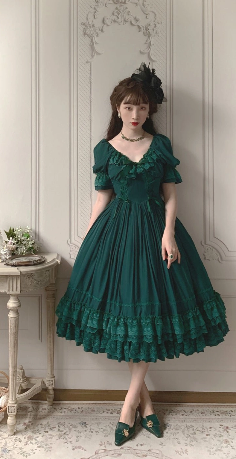French Lolita one-piece dress care and maintenance guide showing proper washing and storage instructions