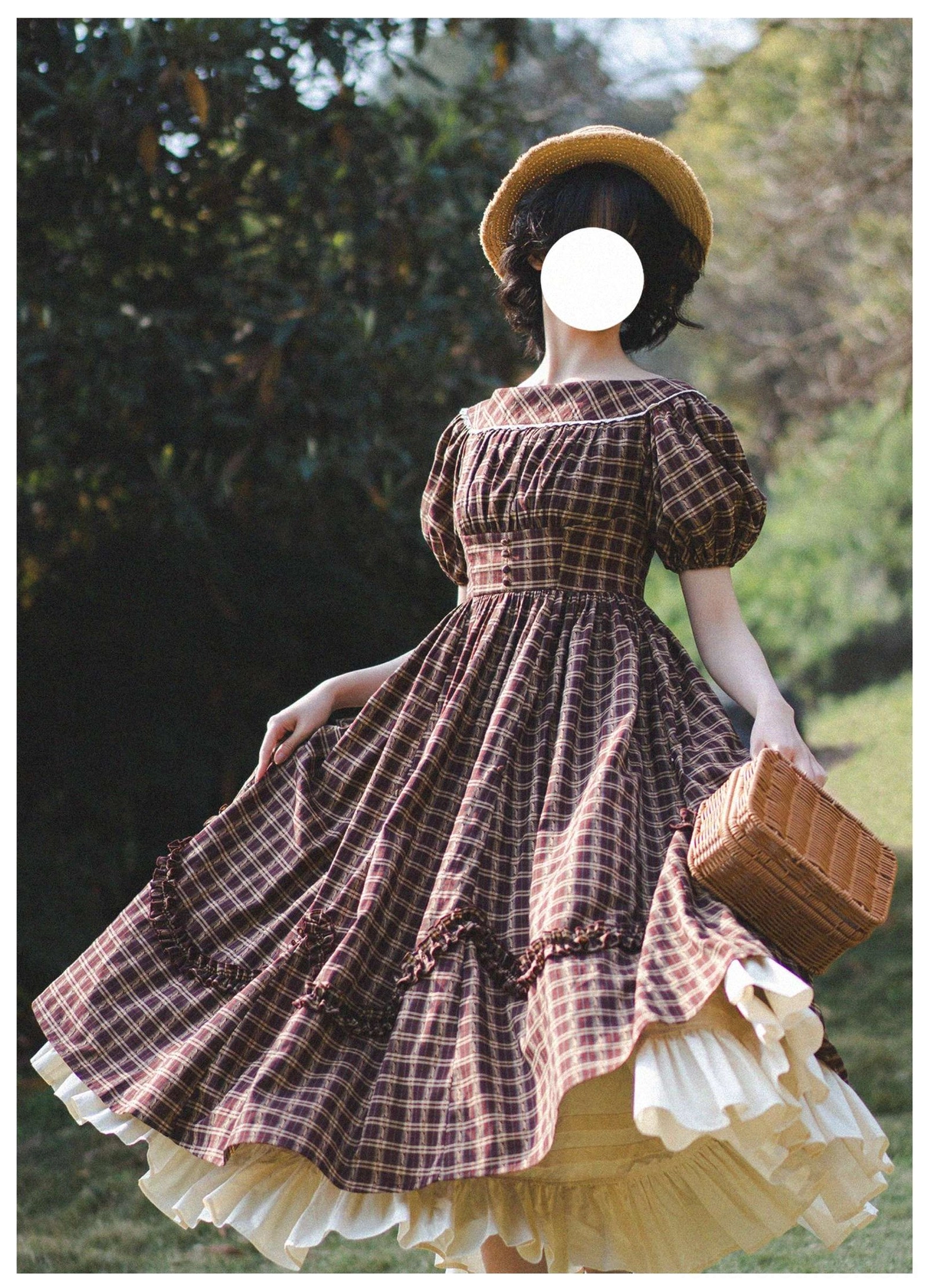 Lolita OP dress size comparison multiple sizes displayed showing fit and silhouette across S M L XL XXL