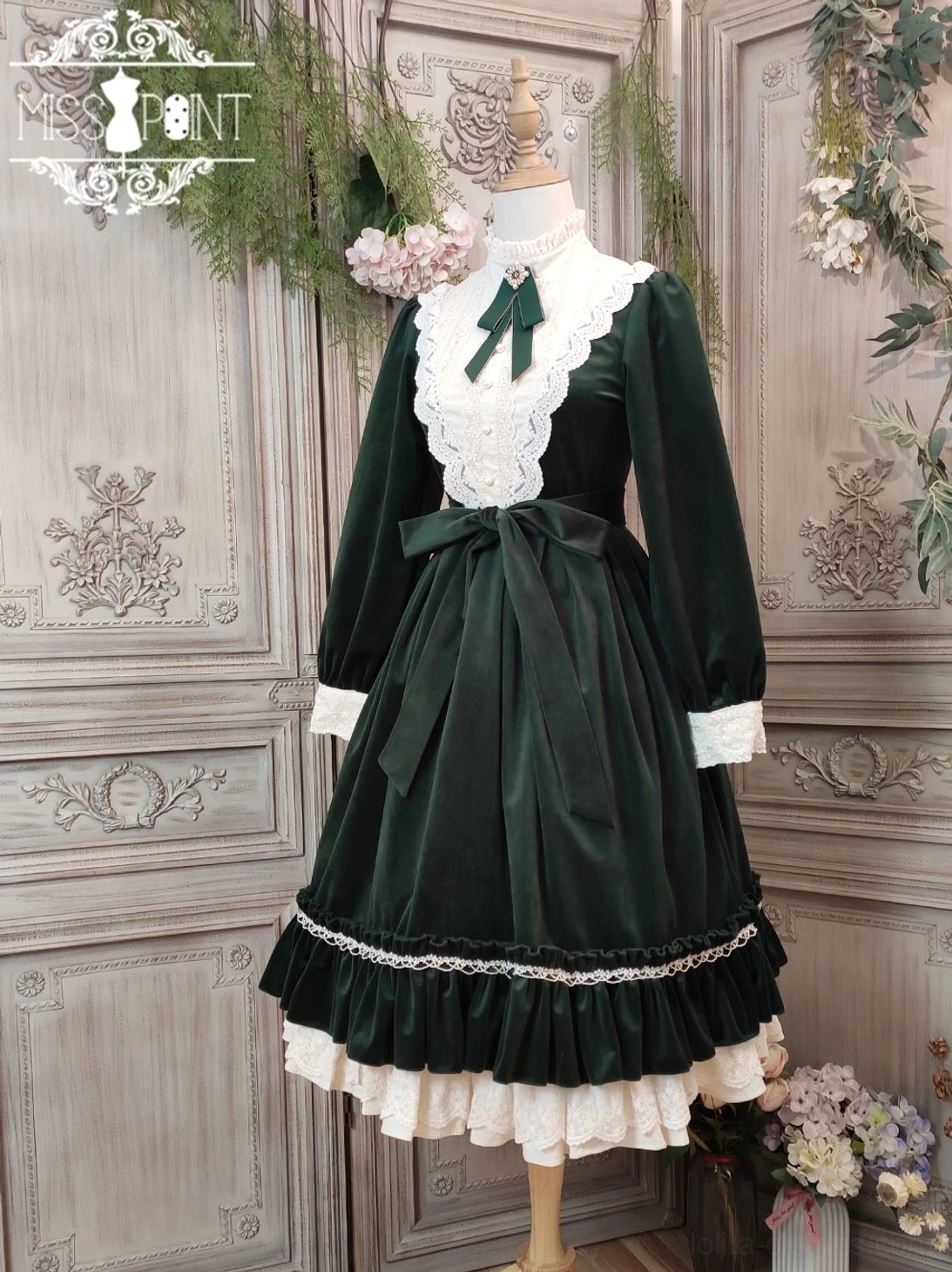 Vintage lolita one-piece dress wine red jewel-toned bold statement refined color romantic lolita