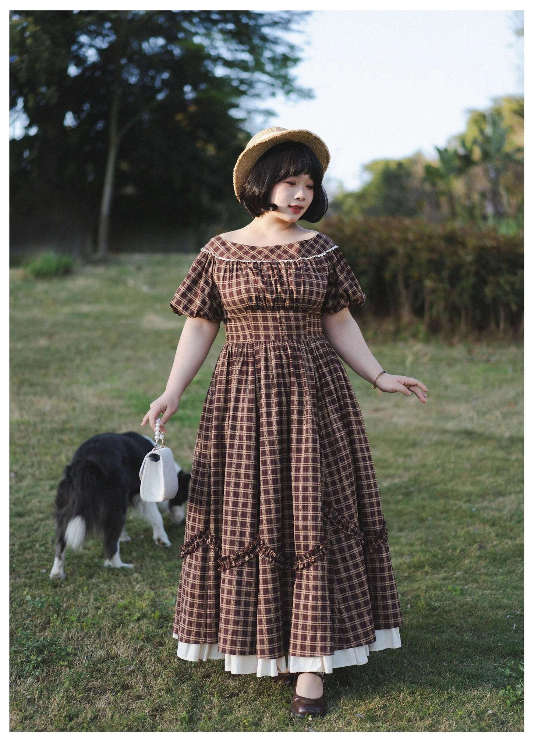 Cream white cotton petticoat worn under plaid Lolita OP dress showing volume silhouette bell curve