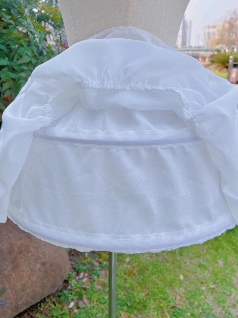 Lolita petticoat interior back view built-in hoop support elastic waistband soft lining fabric close-up mannequin