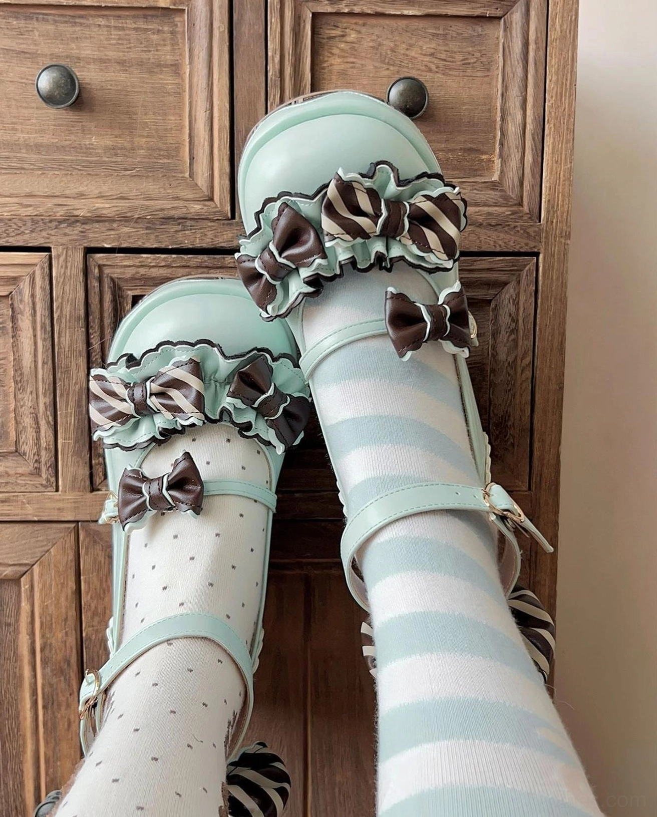 Sweet lolita platform shoes vanilla chocolate colorway detail showing cream tone and chocolate-striped sole elegant finish