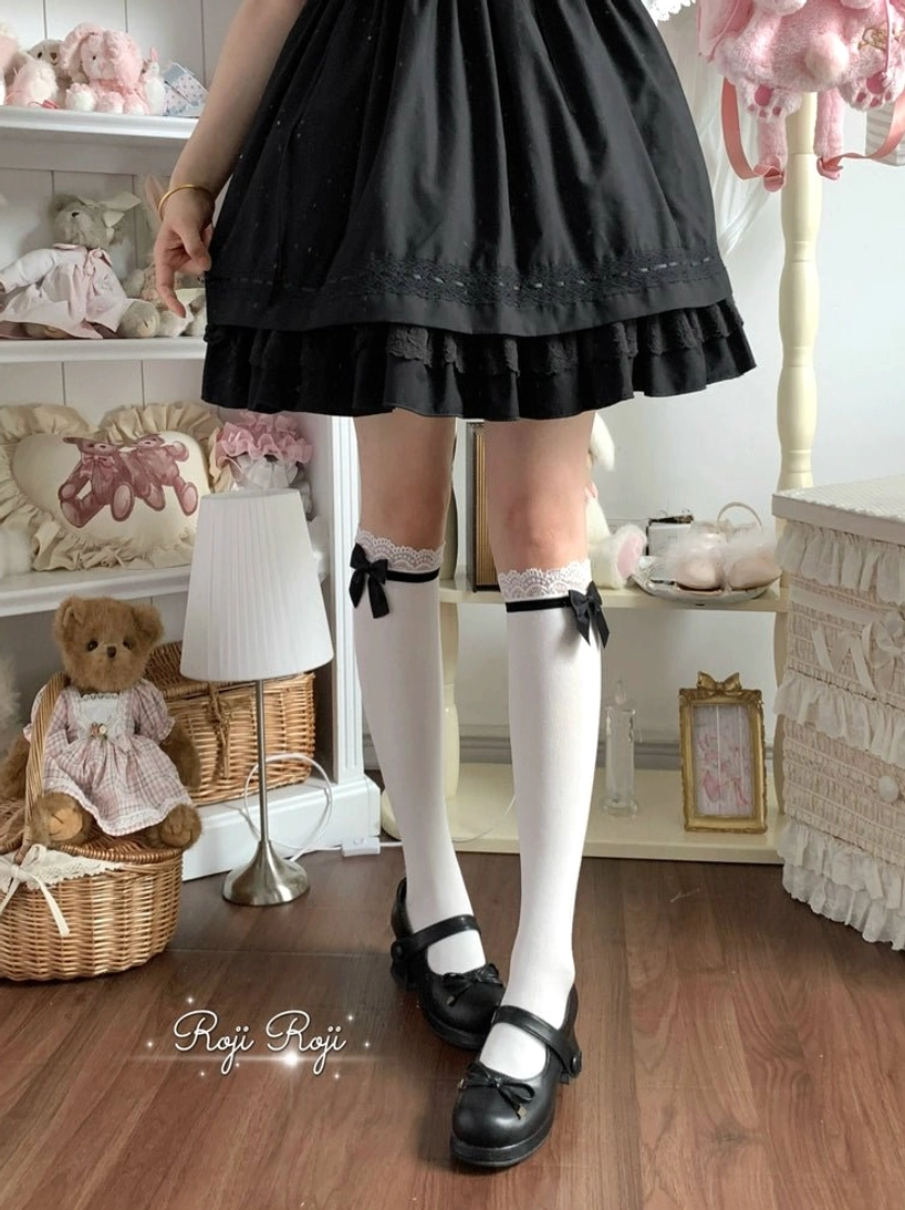 Lolita socks elasticated cuff detail with delicate bow and lace trim showing premium construction and comfort design