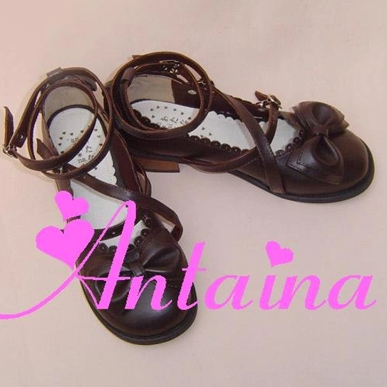 Handmade Lolita tea party shoes material texture PU leather surface quality patent matte finish detail artisan production excellence