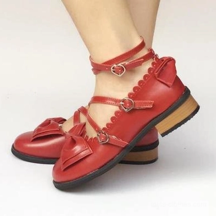Glossy wine red Lolita tea party shoes normal shine finish burgundy tone toe bow crisscross straps heart buckles elegant substyle