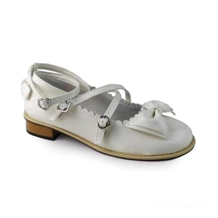 Shining white high-gloss patent Lolita tea party shoes reflective elegant finish toe bow crisscross straps heart buckles classic design