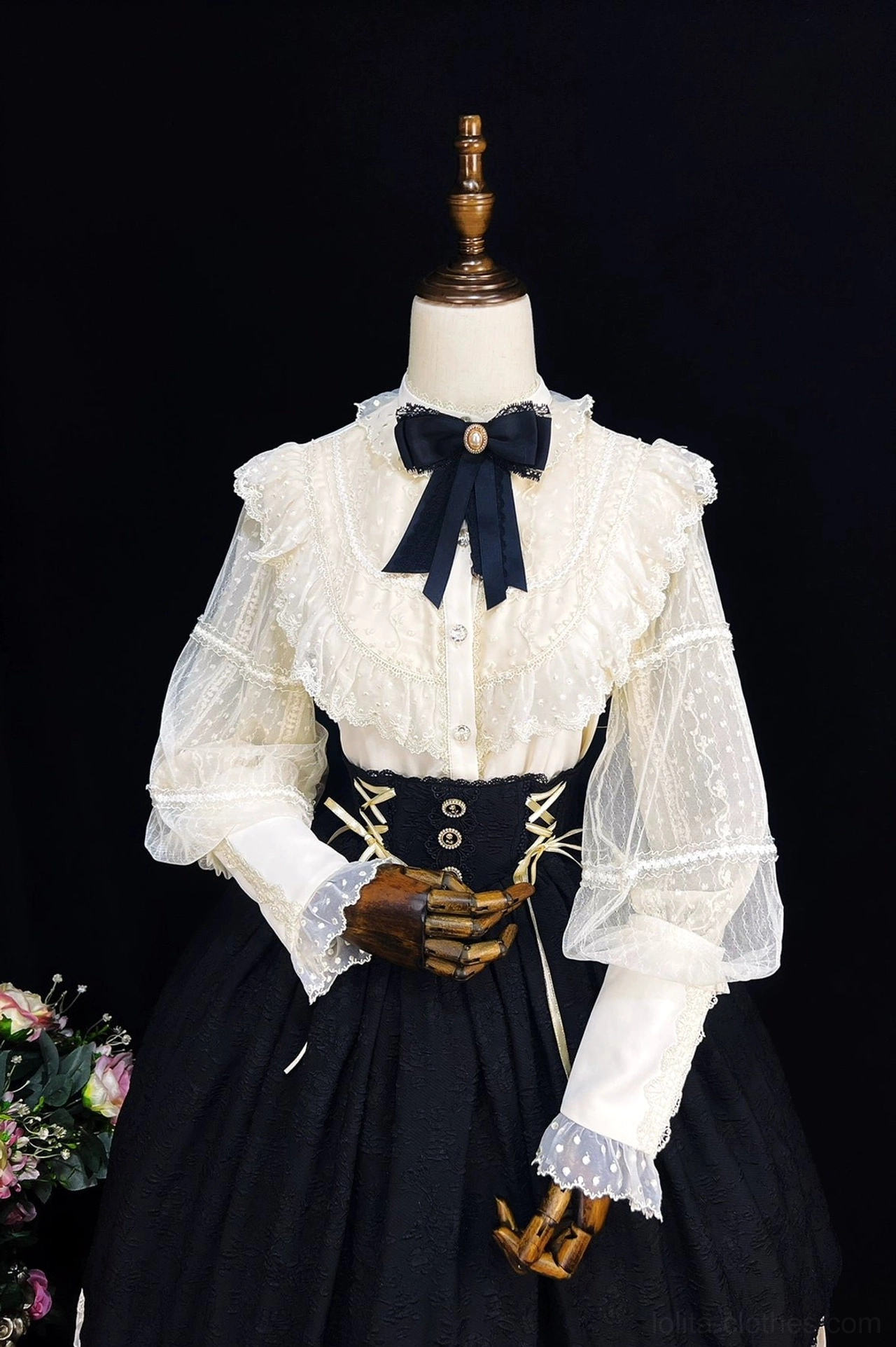 Lolita two-piece set coordinate styling guide blouse and skirt pairing suggestions fashion inspiration authentic aesthetic