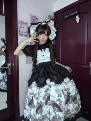 Mystic Crow gothic lolita JSK dress full coordinate with black ruffled blouse and matching headbow front view model shot
