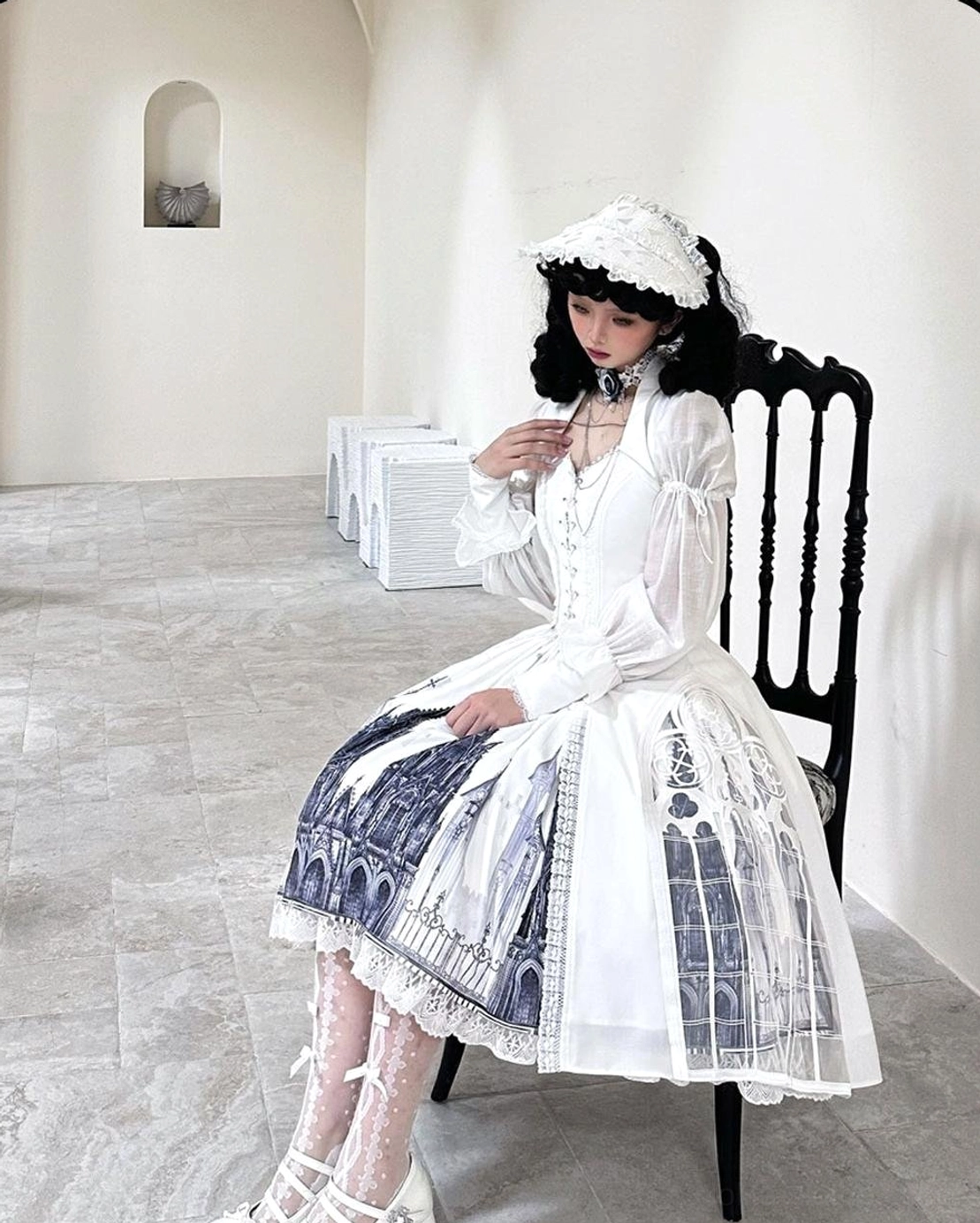 Night traveler gothic lolita outfit adjustable front back coat closure architectural detail embroidery showcase