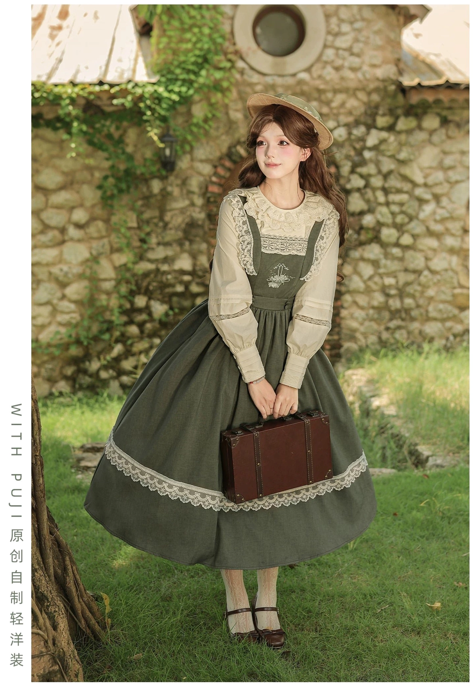 Alternative modern lolita styling of black oak in the wind JSK coordinate for convention photography and contemporary aesthetic interpretation