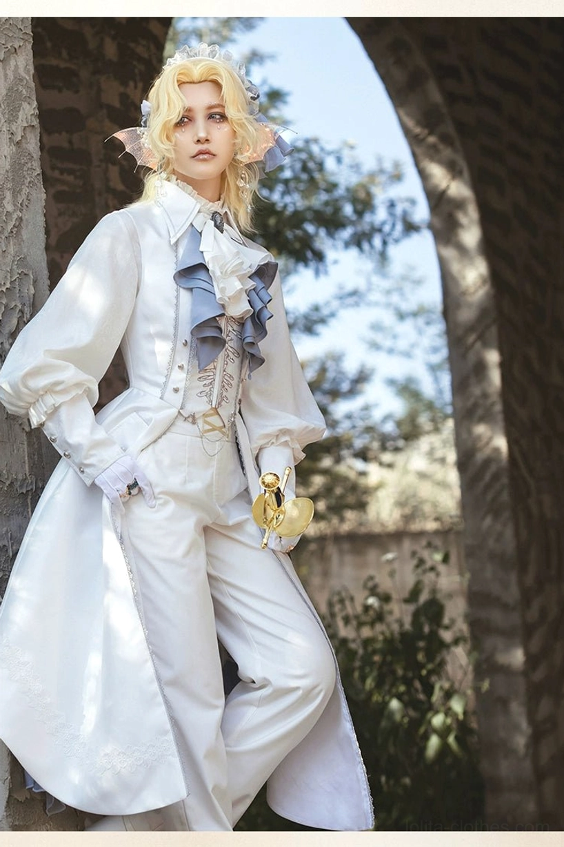 Ouji Lolita jabot ruffled collar brooch chain accessories detail close-up coordination set