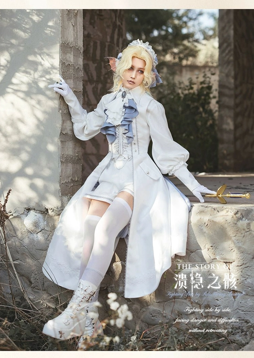 Ouji Lolita vest back panel long-tailed white fishbone embroidered dramatic silhouette rear view