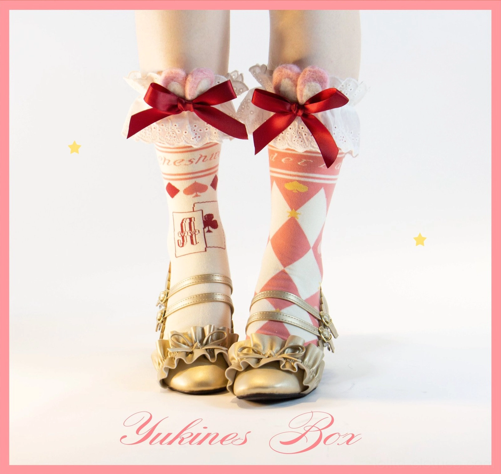 Over-the-knee asymmetrical print poker lolita cotton socks with heart-shaped bag and hair accessories formal event styling