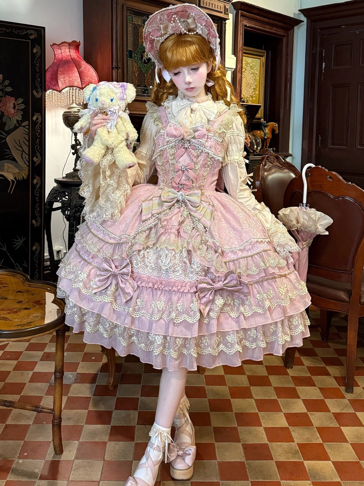 Pink sweet lolita JSK with frilled lace collar and tiered ruffle skirt, vintage dining room with teddy bear