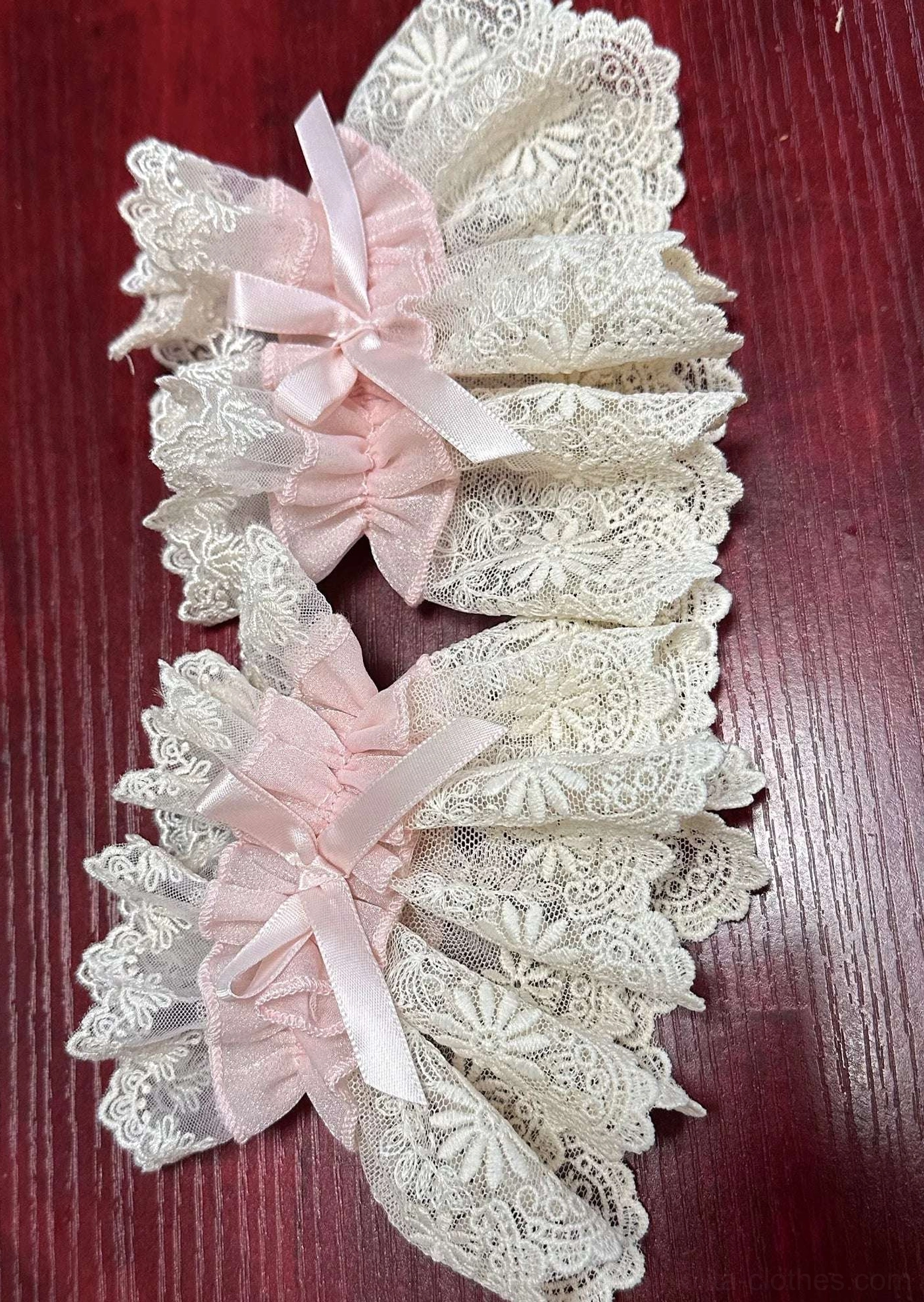 Pink sweet lolita lace cuffs pair ruffled wrist accessory coordinating jacquard JSK dress complement matching lolita fashion
