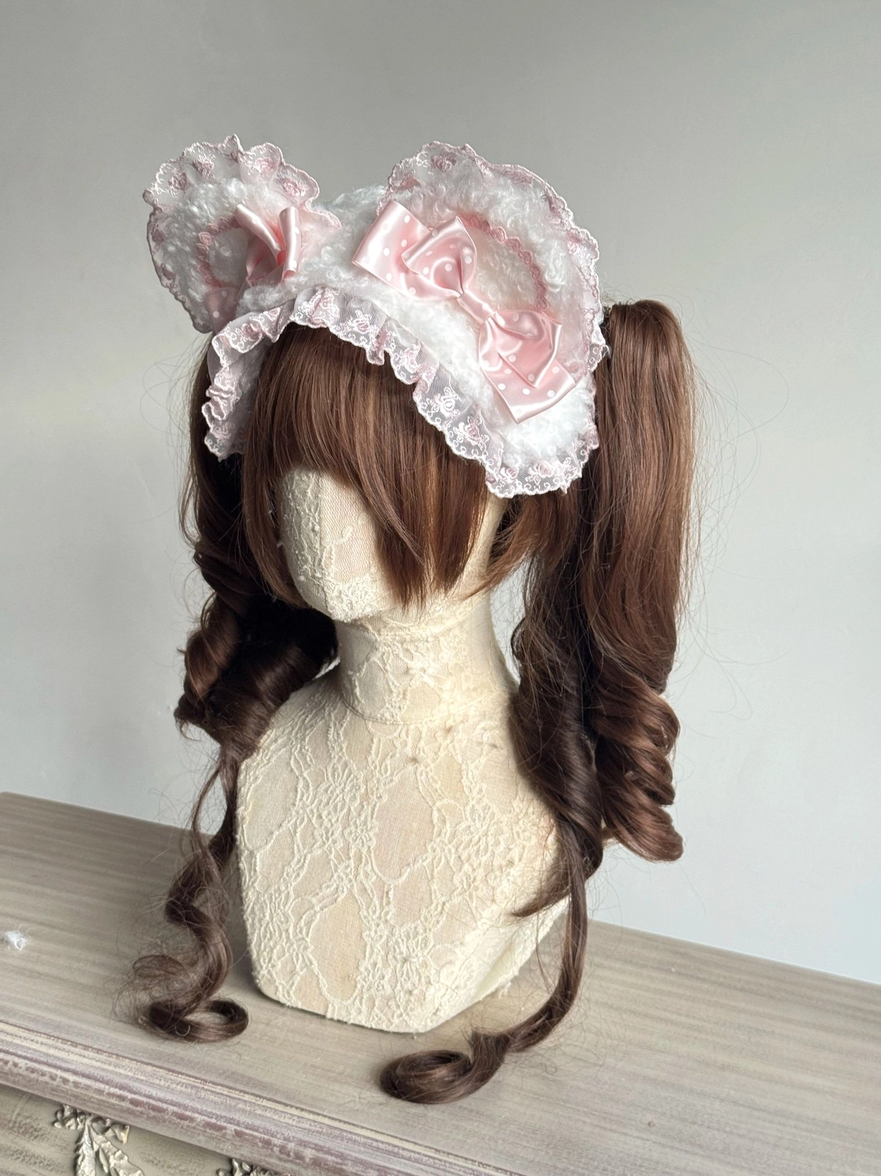 Pink-white lolita bear ear headband side view twin pigtails styling pink satin bows neat bear ear silhouette
