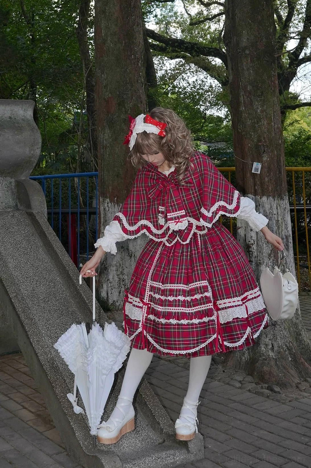 Plaid Petal Bunny lolita JSK dress sizing reference model wearing different size option fit demonstration body measurement