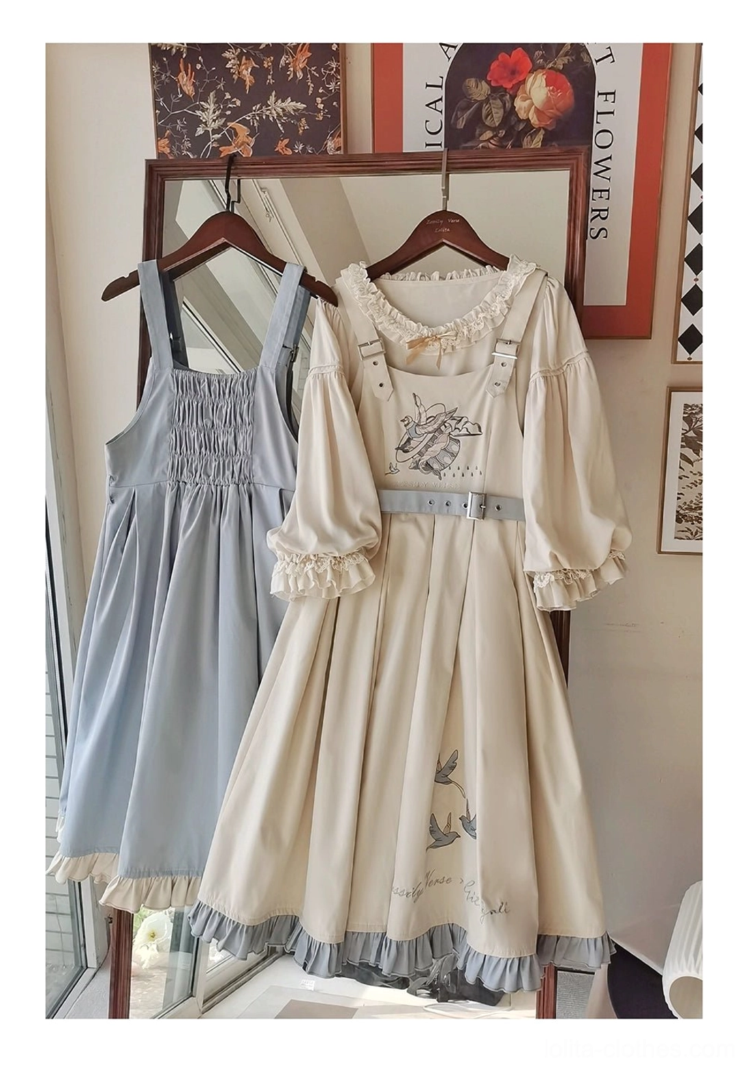 Plus size Lolita JSK dress back shirring construction detail showing curve accommodation plus-size friendly design