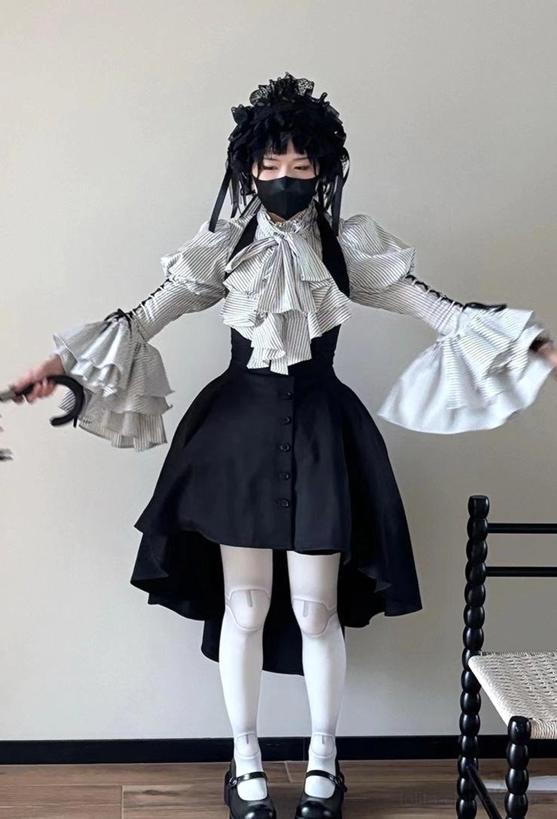 Pure black Gothic Lolita striped blouse color variant on model showing all-black aesthetic paired with coordinating accessories for traditional gothic Lolita look