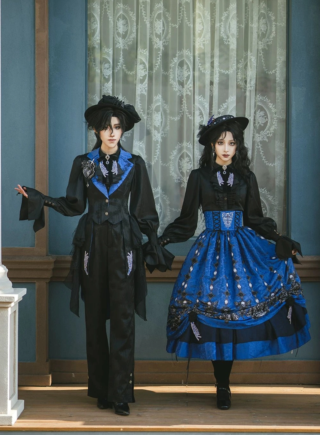 Purple Gothic Lolita vest with embroidered collar and satin lapel coordinate styling ideas