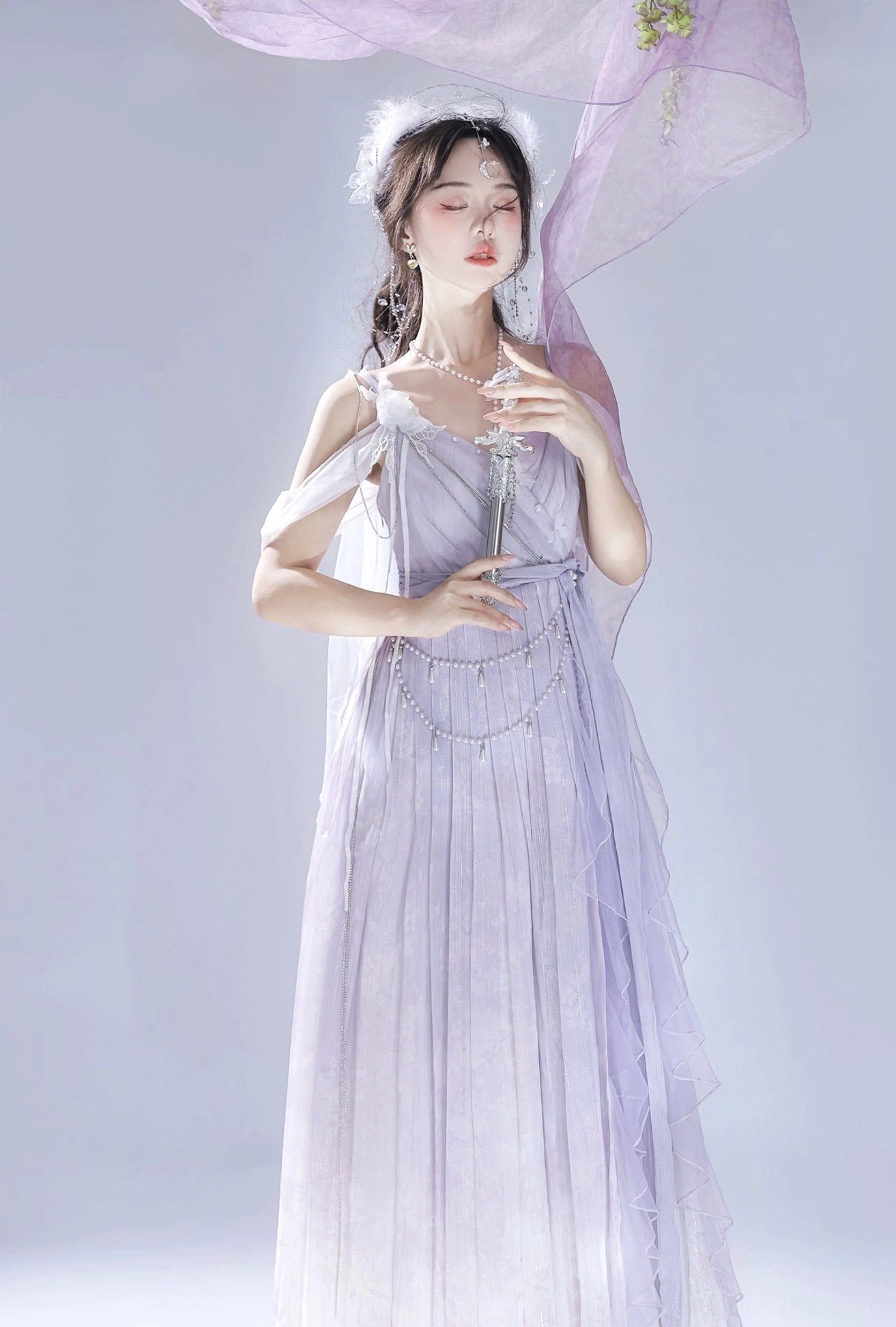 Purple Han Lolita JSK dress front full-body view with pleated skirt pearl waist chain decoration