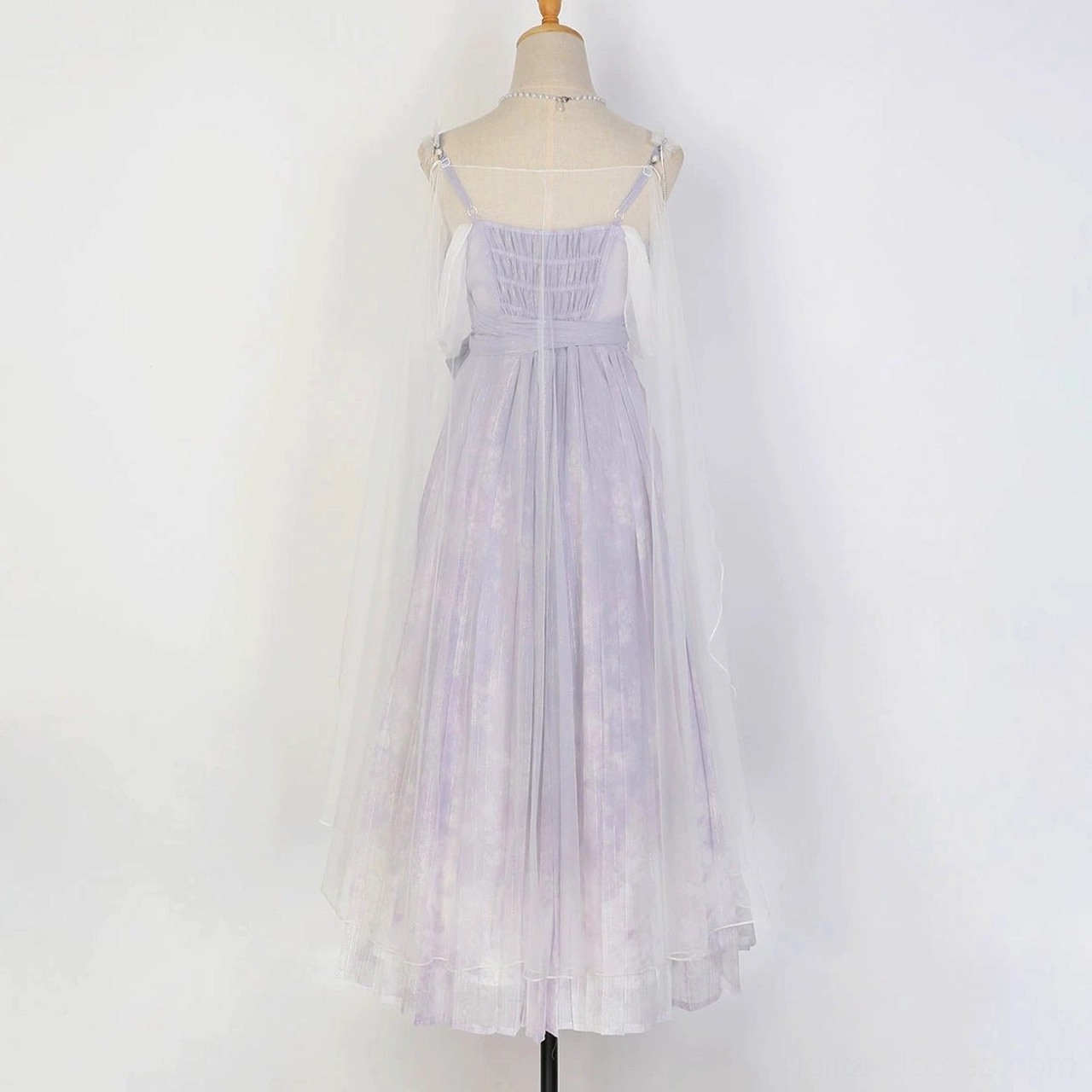 Han Lolita purple JSK dress styled with white Mary Jane heels and romantic accessories