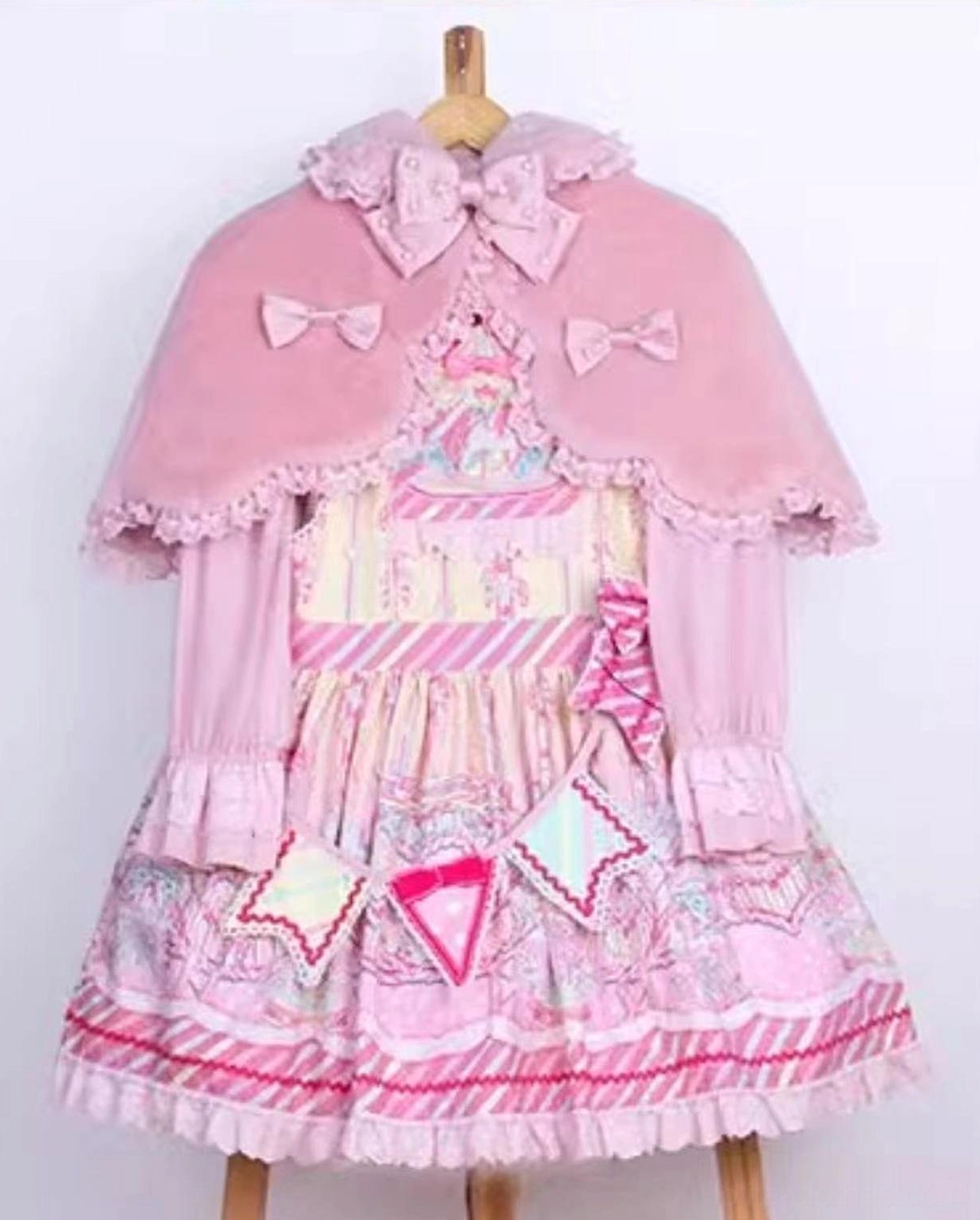Rabbit ear construction detail on Lolita winter cape plush sweet fashion structural design