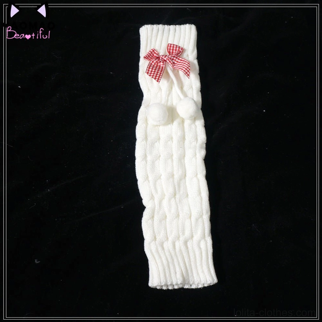 Red grid hairball lolita leg warmers textured pattern colorway gothic classic lolita aesthetic perfect for red-and-white coordinate ensembles and darker lolita themes