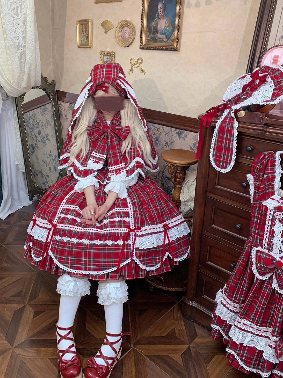 Red tartan lolita JSK dress scalloped lace hem white trim border romantic detail layered lace framing skirt edge decorative stitching