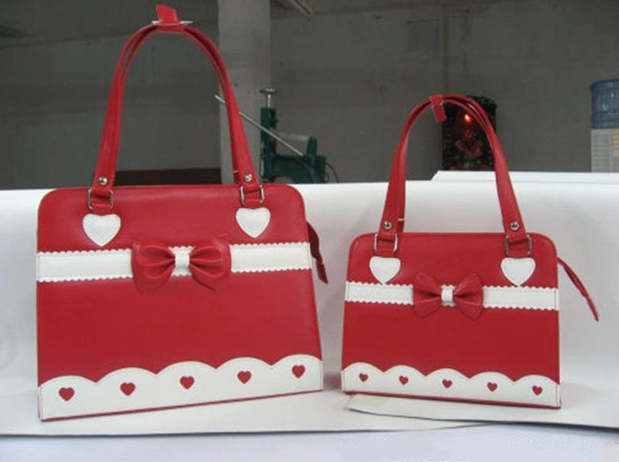 Red and white lolita handbag set matching pair with red bow white heart trim scalloped base