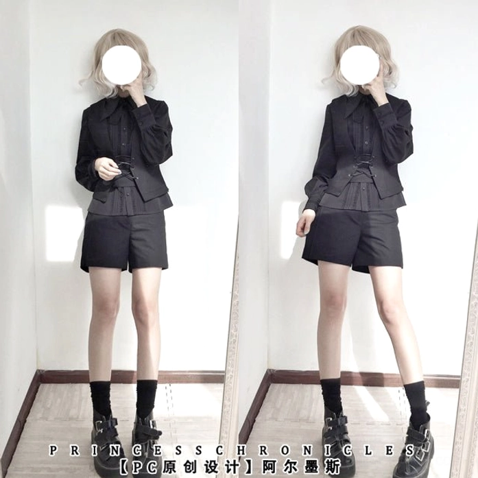 Retro Ouji Lolita black waistcoat product showcase featuring V-neck sleeveless design with adjustable fit system