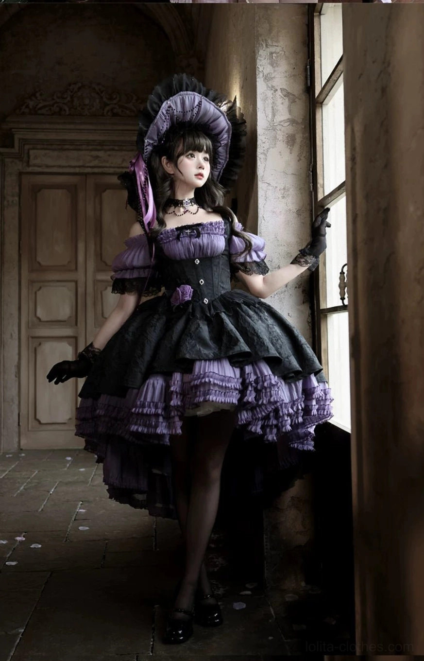 Gothic Lolita JSK dress pre-order information and timeline showing August 31 2026 deadline with 2-month production and shipping schedule