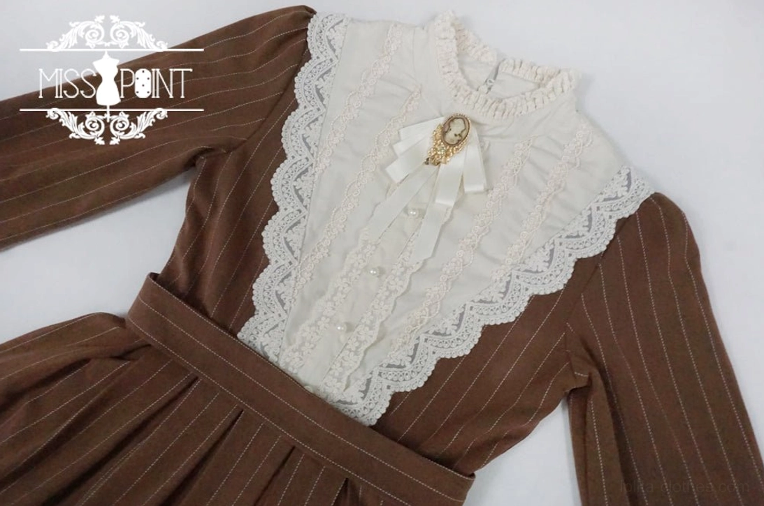 Classic Lolita OP dress worn in retro tea room or vintage cafe setting, demonstrating casual coordinate daily wear context
