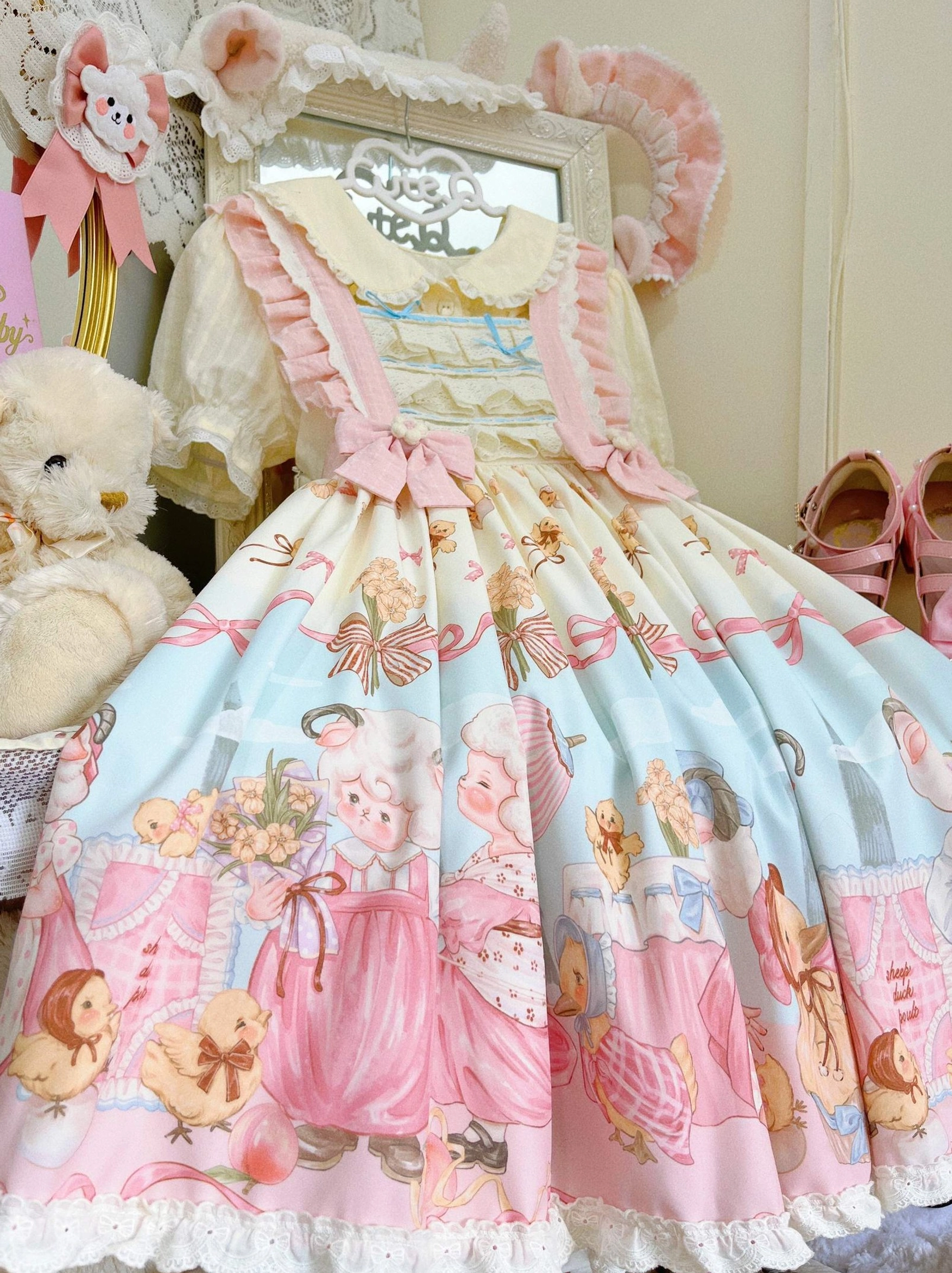 Sheep Pattern Waltz Lolita dress hem detail ruffled lace edge ribbon bow decoration pastel color coordination