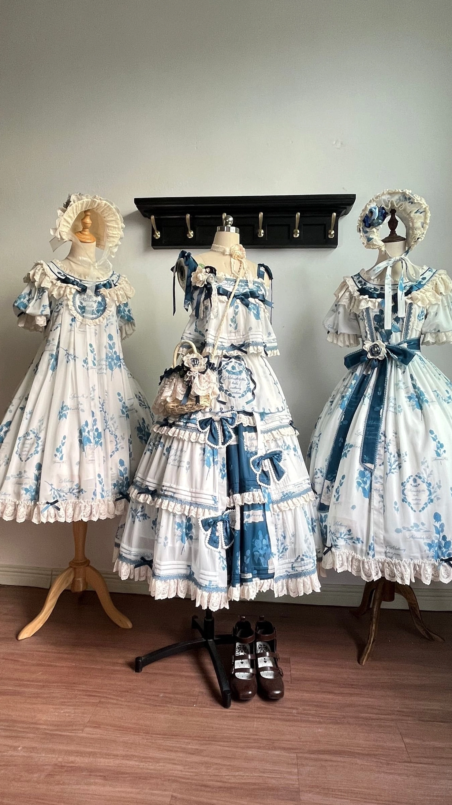 Model wearing size 4XL short-sleeved one-piece Lolita dress showing generous sizing accommodation and comfortable fit for diverse body types
