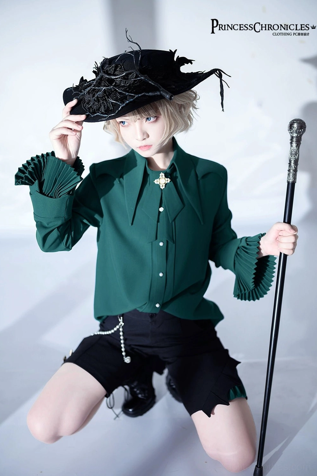 Dark green Ouji long sleeve shirt size M full front view stand collar button placket