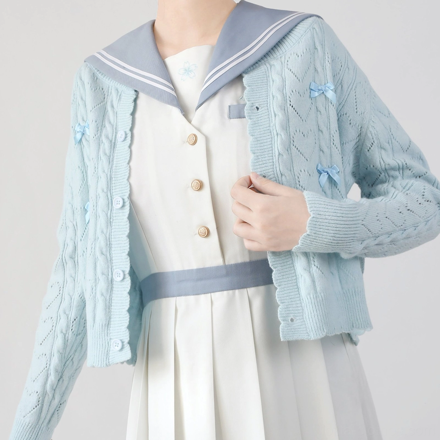 Size S dark brown hollow out Lolita cardigan model wearing, petite fit demonstration with proper proportions