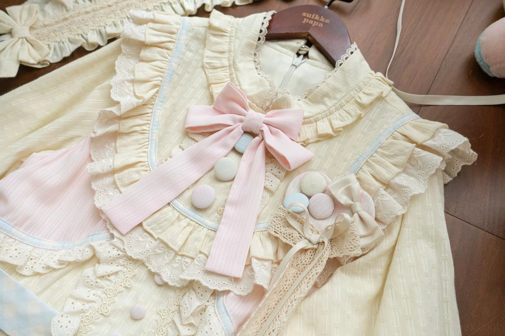 Sleep macaron lolita OP dress fabric swatch showing jacquard cotton material quality soft texture breathable weave
